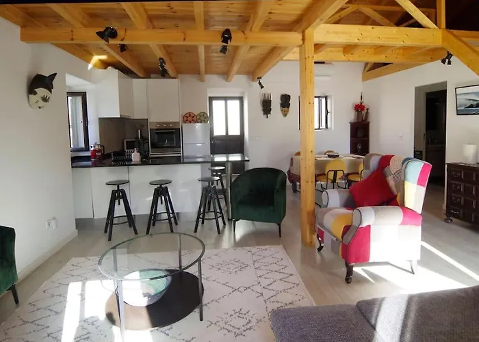 Casa Do Sol Nascente * Фош-ду-Арелью